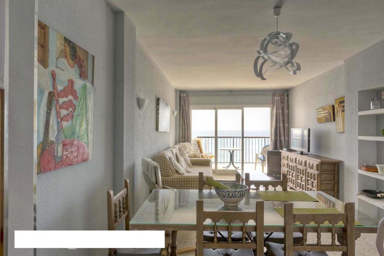 Precioso Apartamento Frontal Al Mar Nerja Zewnętrze zdjęcie
