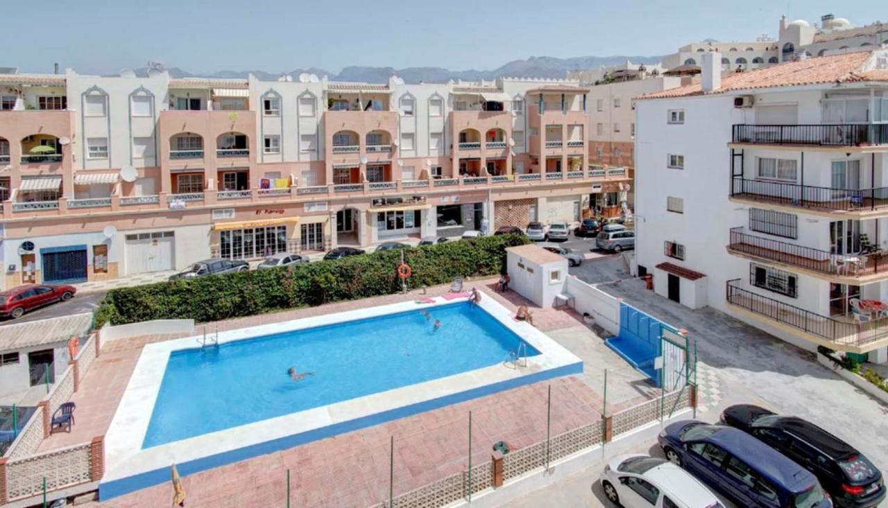 Precioso Apartamento Frontal Al Mar Nerja Zewnętrze zdjęcie
