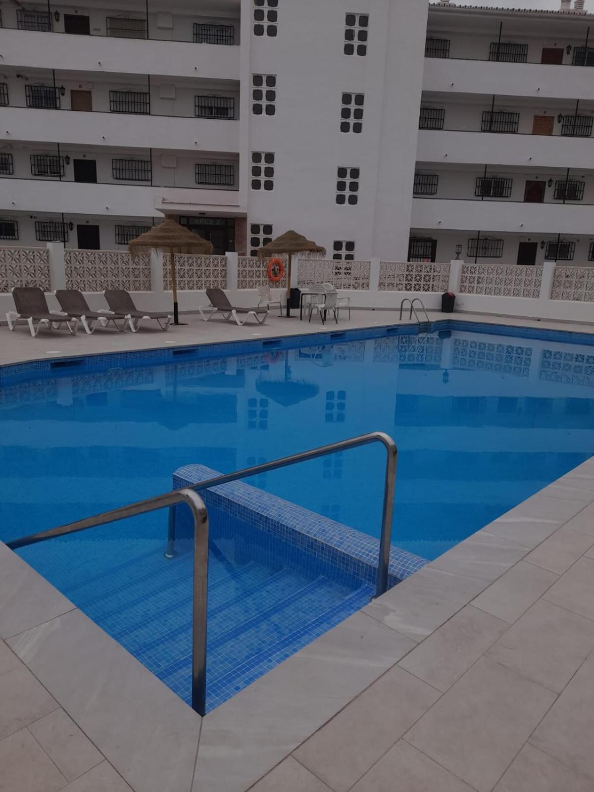 Precioso Apartamento Frontal Al Mar Nerja Zewnętrze zdjęcie