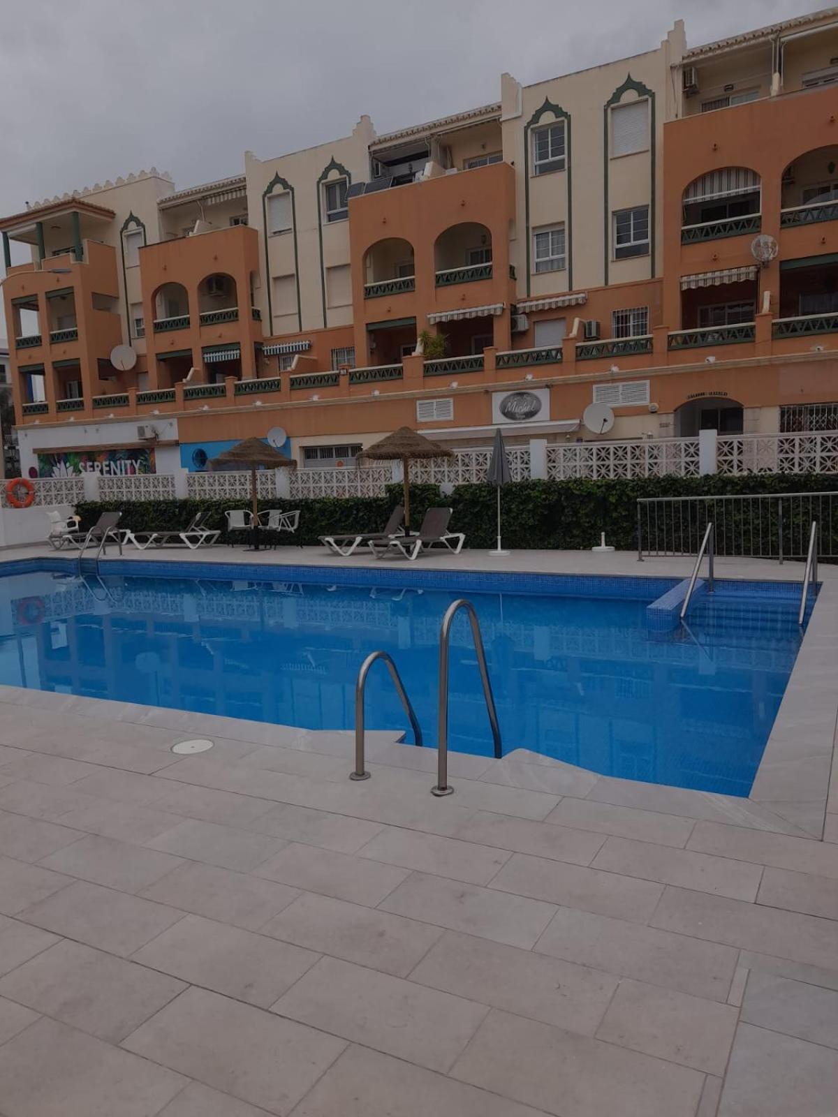 Precioso Apartamento Frontal Al Mar Nerja Zewnętrze zdjęcie